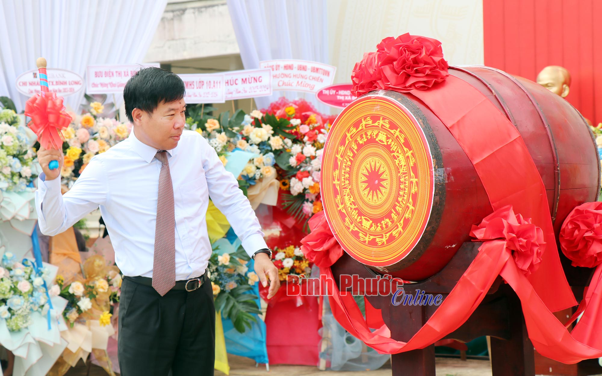 hinh_9_chuyen_bl_11543305092023.jpg