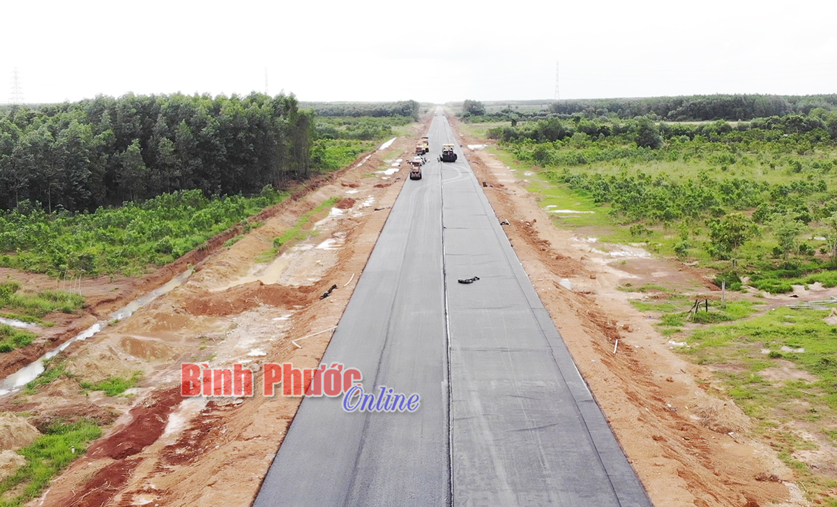 hinh_con_duong_08362514062021.jpg