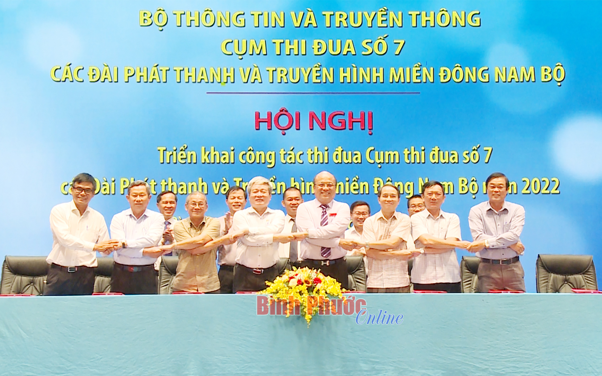 hinh_ky_ket_giao_uoc_thi_dua_18461606052022.jpg