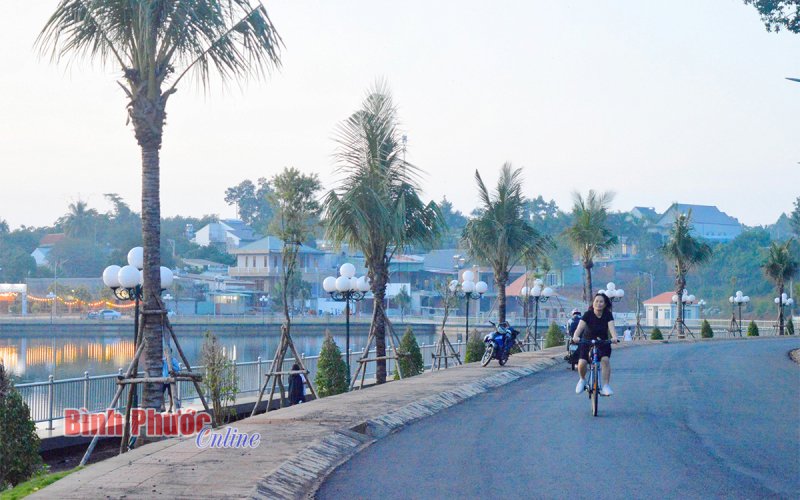 Hồ Long Thủy - điểm nhấn đô thị Phước Long