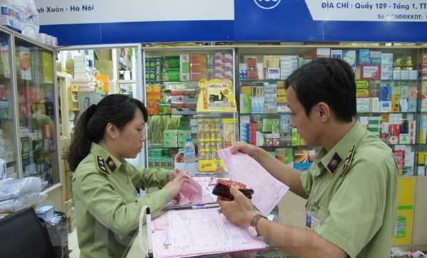 Đề xuất bắt buộc doanh nghiệp dùng hóa đơn điện tử thay hóa đơn giấy Đề xuất bắt buộc doanh nghiệp dùng hóa đơn điện tử thay hóa đơn giấy
