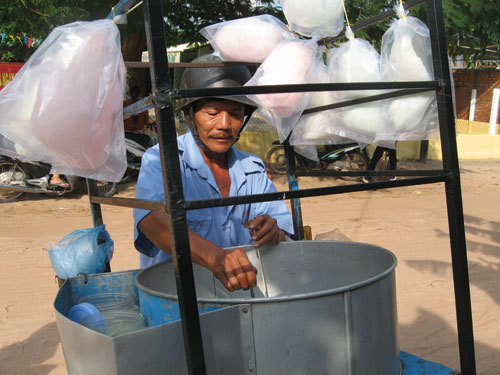 "Hoàng tử" kẹo bông