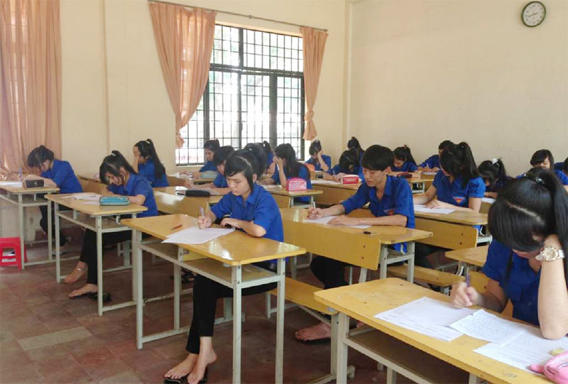 Trường THPT Phước Long có ép học sinh thi vào trường dễ đậu để lấy uy tín?