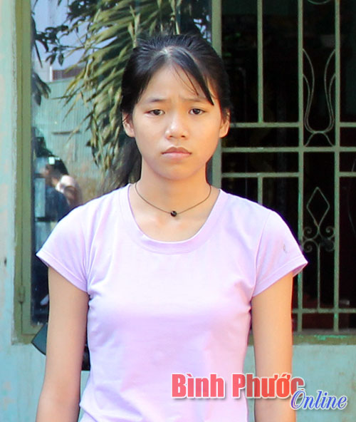 Học sinh mồ côi cần được tiếp sức đến trường