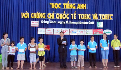 Hội thảo “Học tiếng Anh với chứng chỉ quốc tế TOEIC và TOEFL”