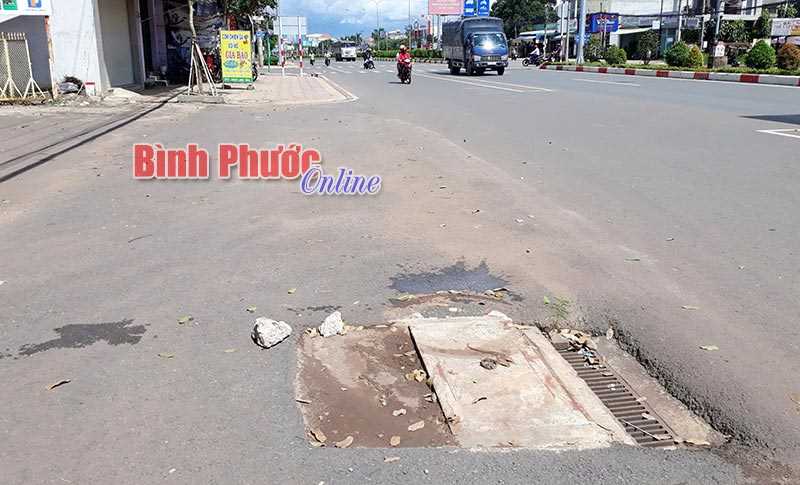 Hố ga mất nắp đã được khắc phục Hố ga mất nắp đã được khắc phục