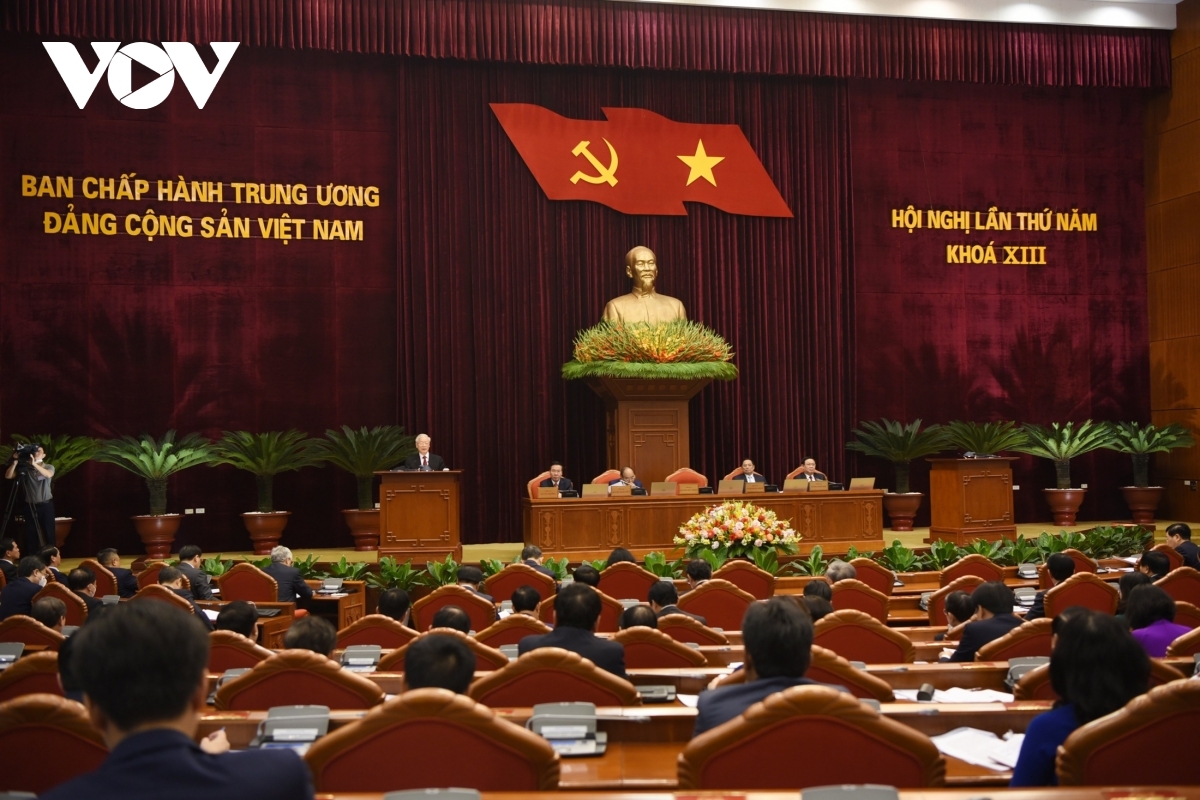 hoi_nghi_trung_uong_5_anh_ngoai_21411924062022.jpeg