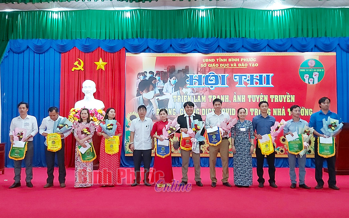 hoi_thi_3_18215909122020.jpg