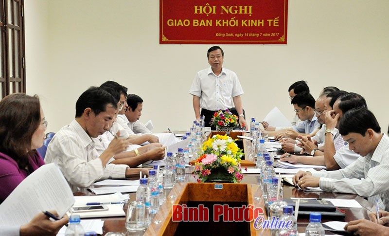 Giải quyết nhiều vướng mắc trong khối kinh tế ngành Giải quyết nhiều vướng mắc trong khối kinh tế ngành
