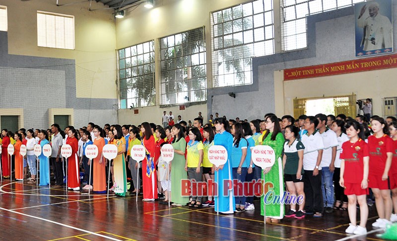 Khai mạc hội thao ngành ngân hàng tỉnh năm 2017