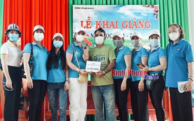 Hơn 214 triệu đồng trợ giúp em Điểu Lộc