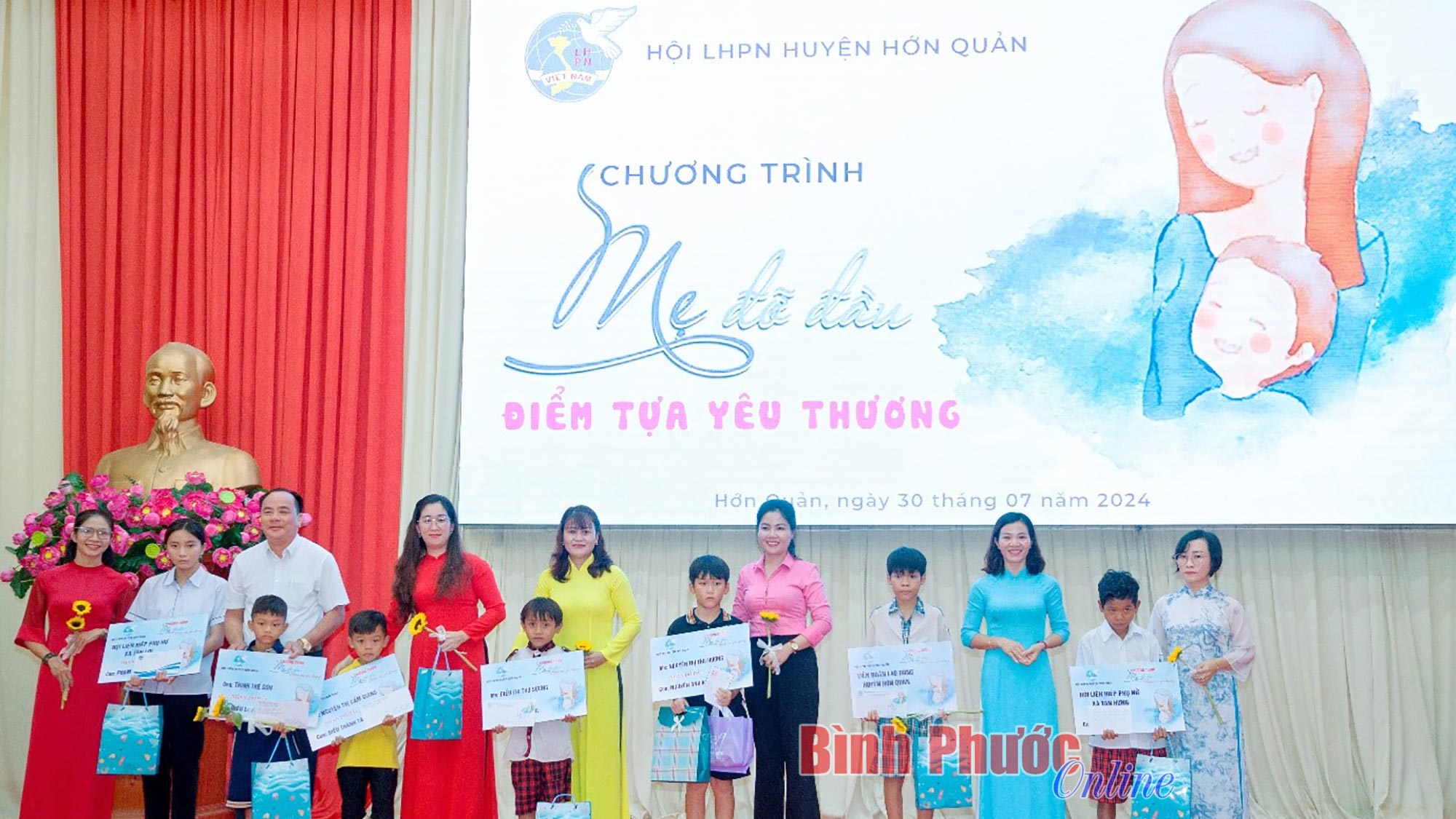 Hơn 413 triệu đồng ủng hộ phụ nữ khó khăn Hơn 413 triệu đồng ủng hộ phụ nữ khó khăn