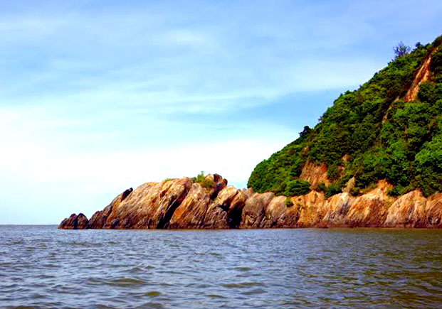 Hòn Nẹ - lá chắn trên vùng biển Thanh Hóa