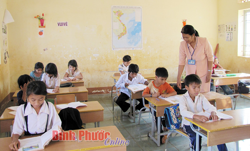 Hỗ trợ học sinh DTTS