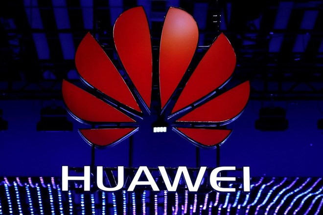 huawei26042018035559.jpg