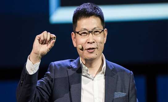 Huawei tuyên bố sẽ dẫn đầu thế giới về smartphone mà không cần Mỹ