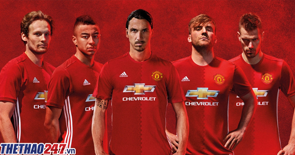 Vừa cập bến Man Utd, Ibrahimovic đã "đẻ trứng vàng"