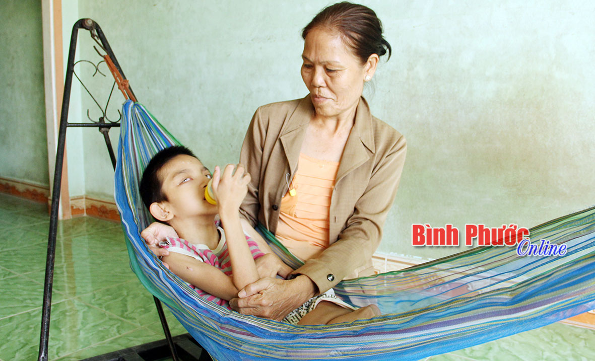 Hội chữ thập đỏ xã Minh Hưng - điểm tựa xã hội Hội chữ thập đỏ xã Minh Hưng - điểm tựa xã hội