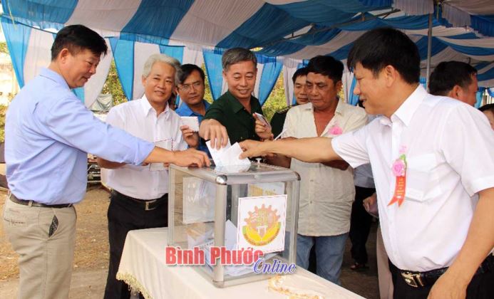 Nông thôn Bù Đốp “thay áo mới” Nông thôn Bù Đốp “thay áo mới”