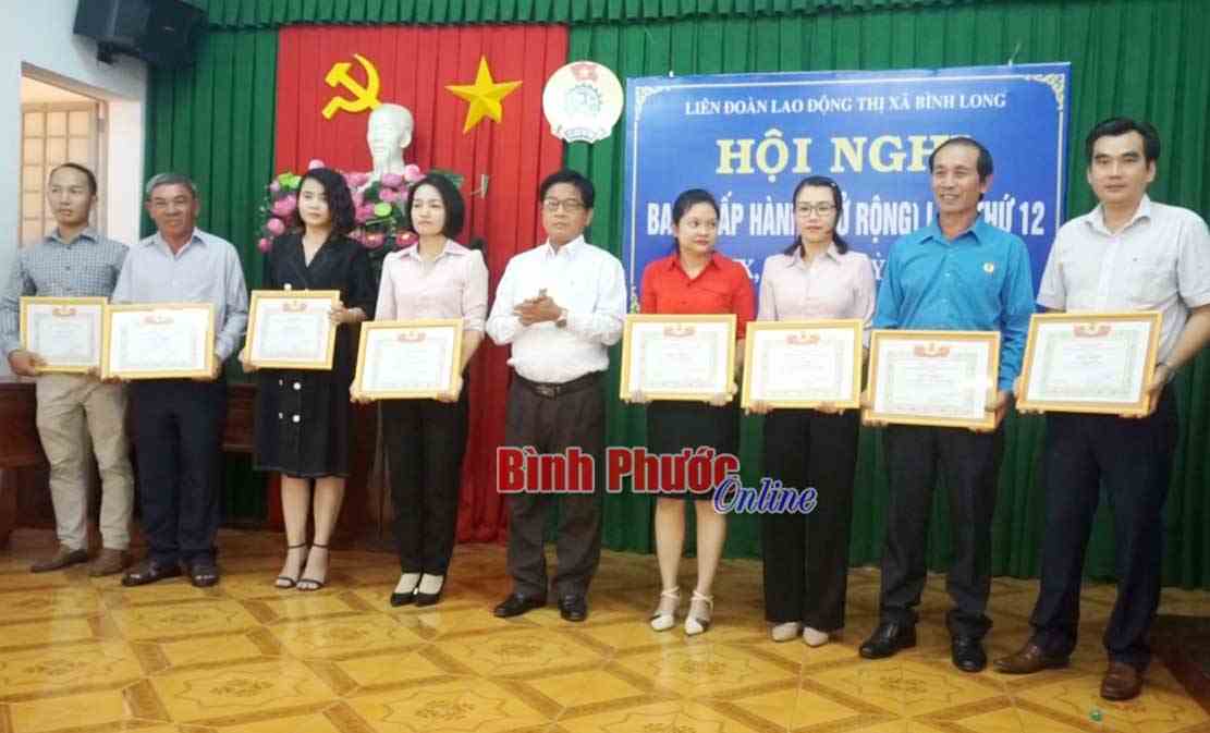 Bình Long: 90% công nhân lao động được đóng bảo hiểm