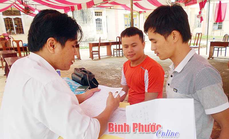 Đồng Phú mở phiên giao dịch việc làm Đồng Phú mở phiên giao dịch việc làm