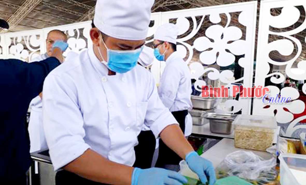 Giám sát thực phẩm tại lễ động thổ khởi công xây dựng 5 dự án tại Khu công nghiệp - đô thị Becamex - Bình Phước Giám sát thực phẩm tại lễ động thổ khởi công xây dựng 5 dự án tại Khu công nghiệp - đô thị Becamex - Bình Phước