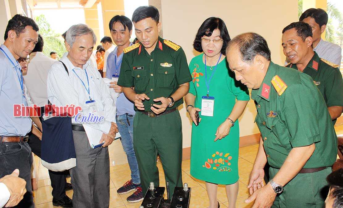 Chung khảo hội thi Sáng tạo kỹ thuật tỉnh lần thứ V Chung khảo hội thi Sáng tạo kỹ thuật tỉnh lần thứ V