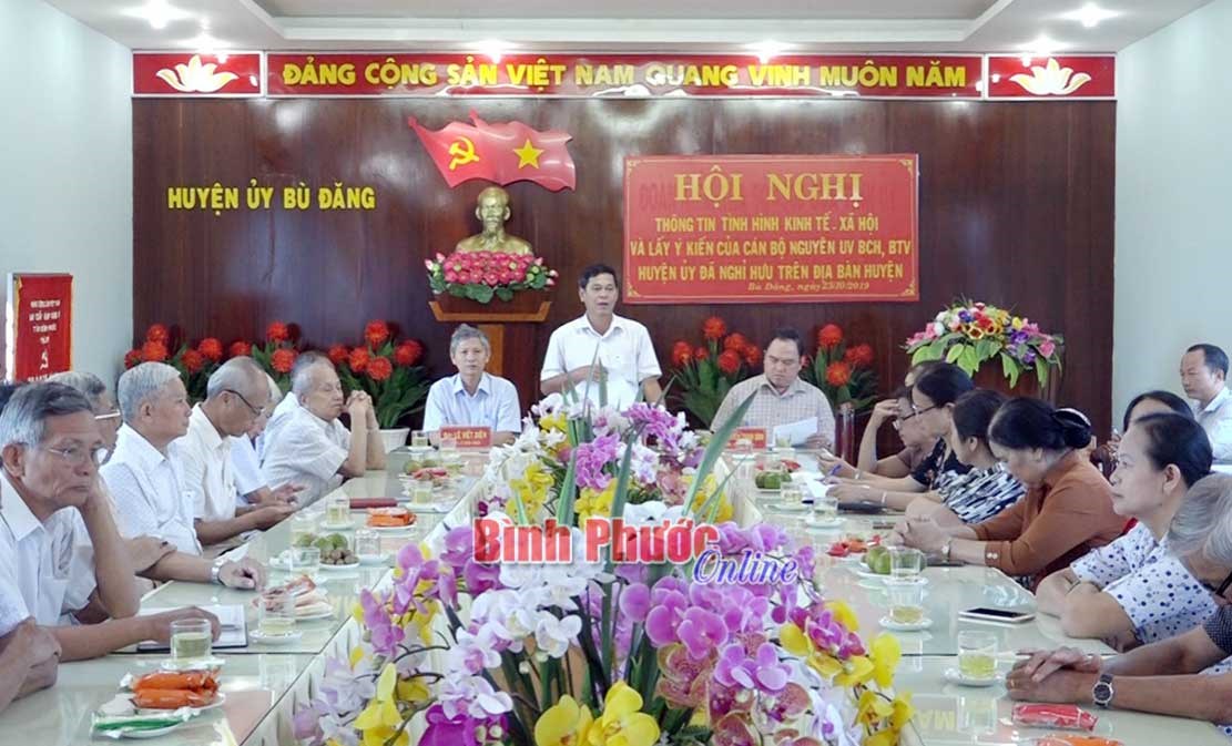 Huyện ủy Bù Đăng lấy ý kiến cán bộ lãnh đạo đã nghỉ hưu Huyện ủy Bù Đăng lấy ý kiến cán bộ lãnh đạo đã nghỉ hưu