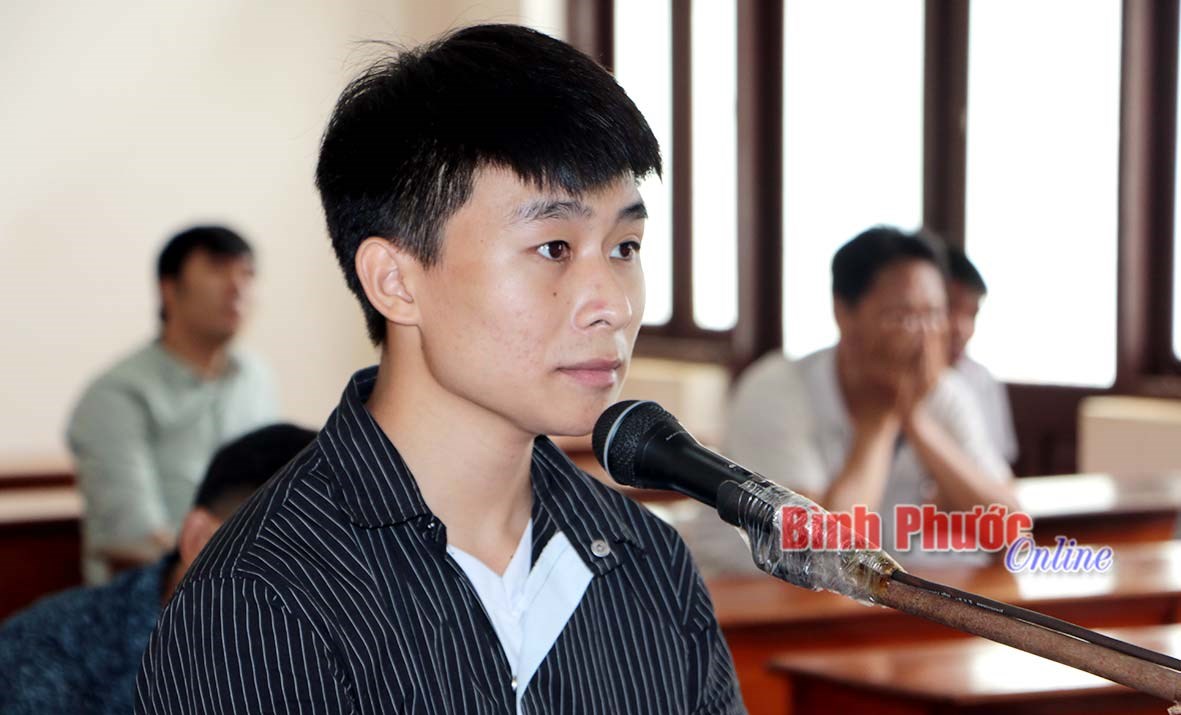 Lĩnh 7 năm tù vì giết bạn Lĩnh 7 năm tù vì giết bạn