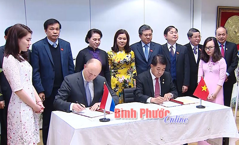 Tập đoàn De Heus sẽ hỗ trợ ngành chăn nuôi Bình Phước đầu ra bền vững Tập đoàn De Heus sẽ hỗ trợ ngành chăn nuôi Bình Phước đầu ra bền vững