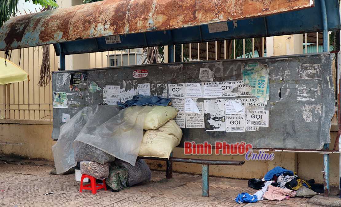Quá nhếch nhác Quá nhếch nhác