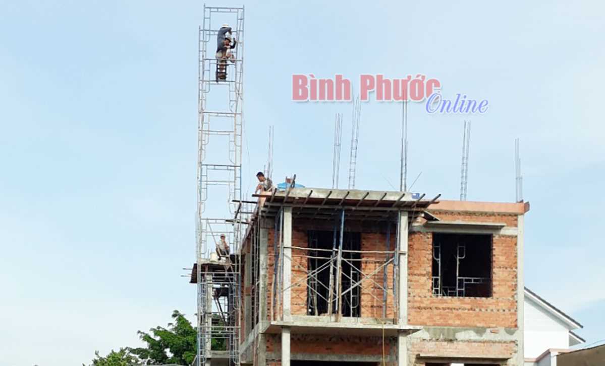 Ý kiến người dân: Mất an toàn lao động Ý kiến người dân: Mất an toàn lao động