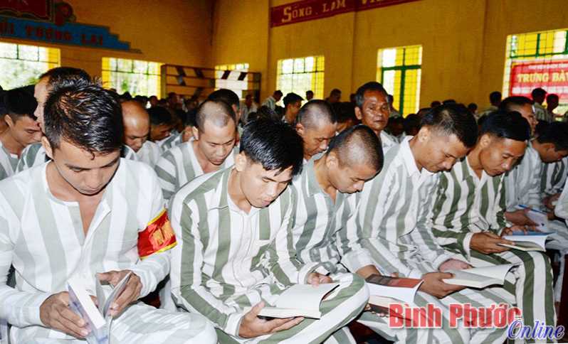 Trại giam Tống Lê Chân phát động cuộc thi “Viết cảm nhận về sách” Trại giam Tống Lê Chân phát động cuộc thi “Viết cảm nhận về sách”