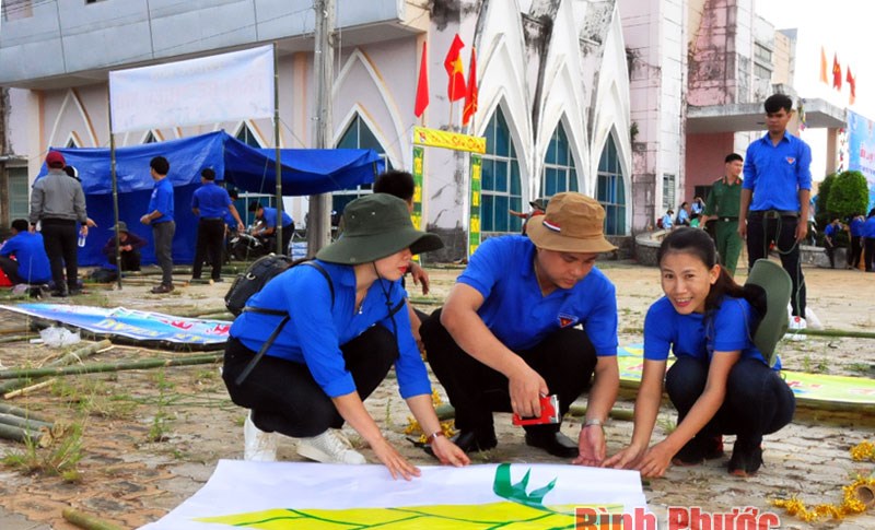 Ra quân chiến dịch tình nguyện hè năm 2018 Ra quân chiến dịch tình nguyện hè năm 2018
