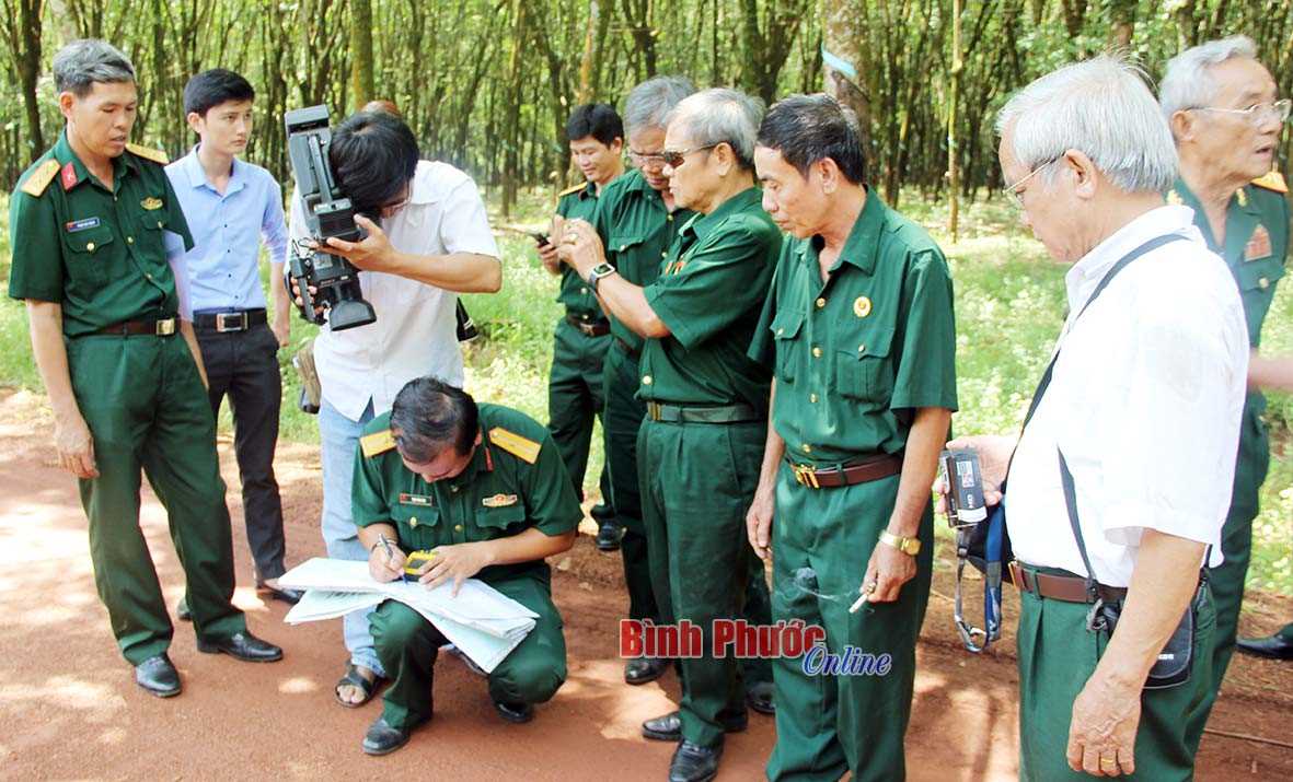Nhiều khó khăn trong tìm kiếm, quy tập hài cốt liệt sĩ