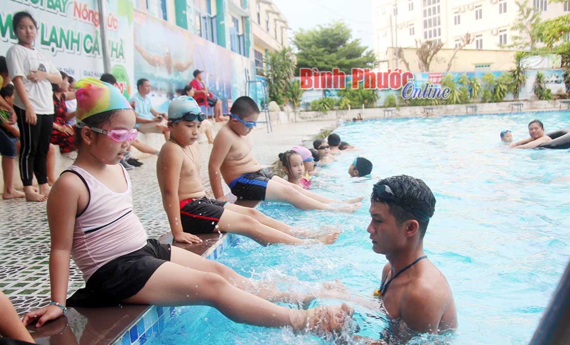 Bảo vệ trẻ em trước nguy cơ đuối nước Bảo vệ trẻ em trước nguy cơ đuối nước