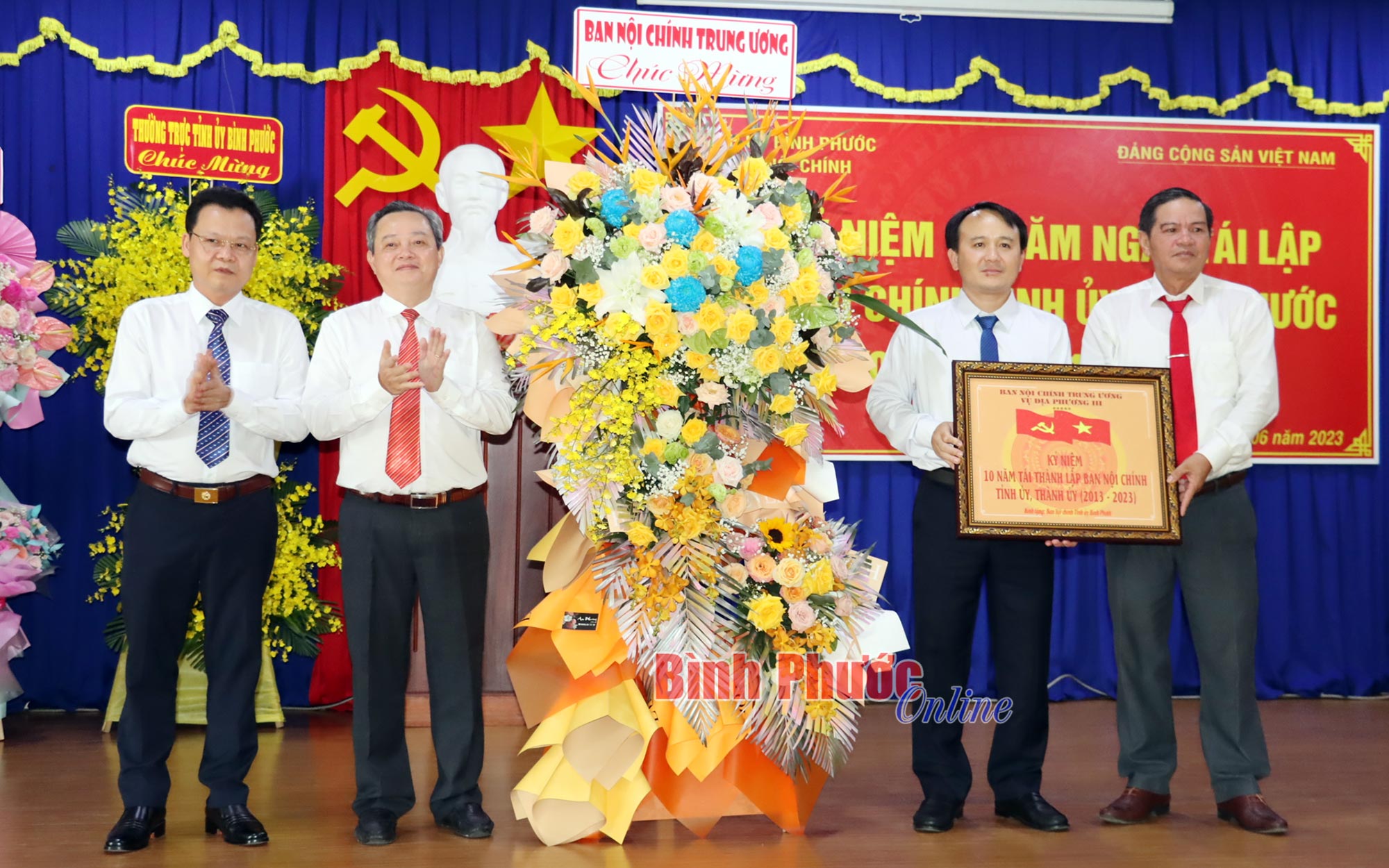 image005_18315930062023.jpg