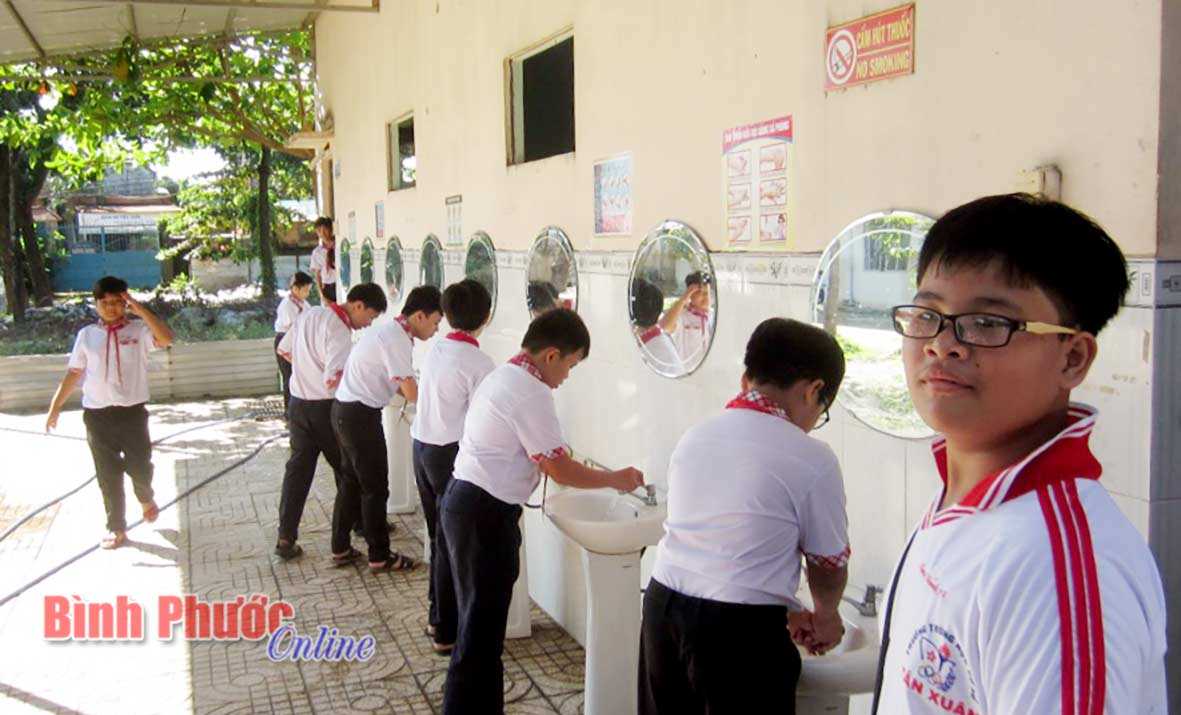 Đồng Xoài nhân rộng “Nhà vệ sinh thân thiện” Đồng Xoài nhân rộng “Nhà vệ sinh thân thiện”