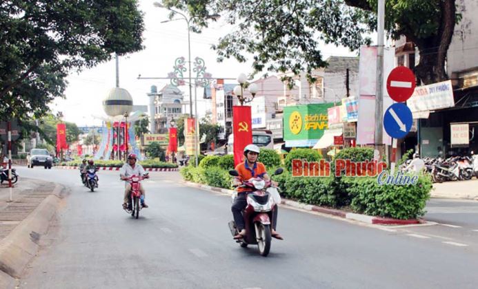 Đảng bộ huyện Lộc Ninh: Một nhiệm kỳ nhiều bứt phá Đảng bộ huyện Lộc Ninh: Một nhiệm kỳ nhiều bứt phá