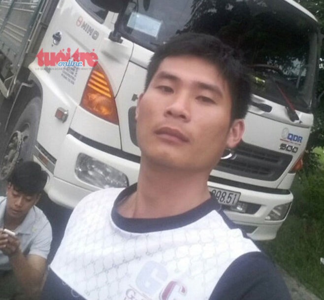 Trao cúp Vô lăng vàng cho tài xế cứu xe khách mất thắng Trao cúp Vô lăng vàng cho tài xế cứu xe khách mất thắng