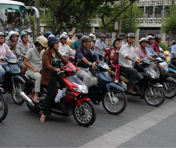 Đầu năm 2015, TPHCM phu phí sử dụng đường bộ xe máy Đầu năm 2015, TPHCM phu phí sử dụng đường bộ xe máy