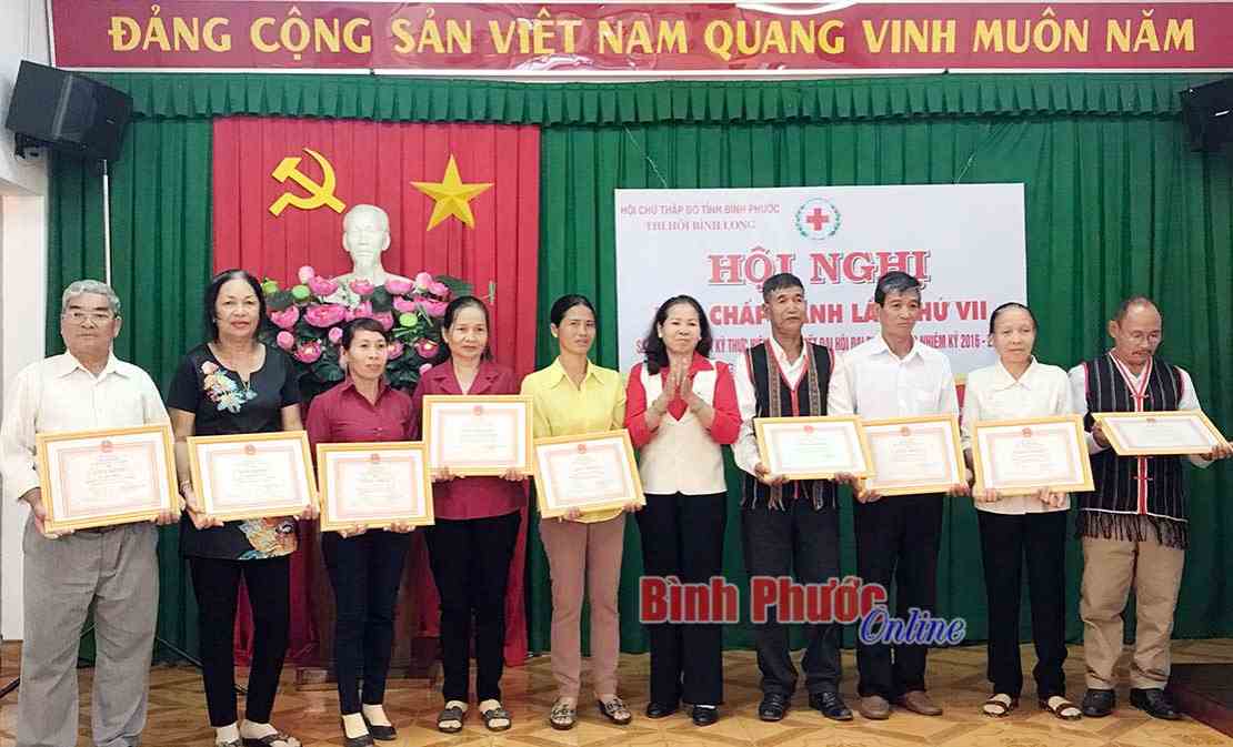 Hơn 3,4 tỷ đồng hỗ trợ người nghèo đón tết Hơn 3,4 tỷ đồng hỗ trợ người nghèo đón tết