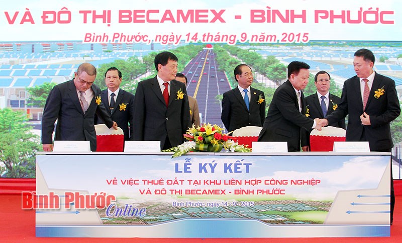 Phát triển khu công nghiệp, tạo động lực thúc đẩy kinh tế Phát triển khu công nghiệp, tạo động lực thúc đẩy kinh tế