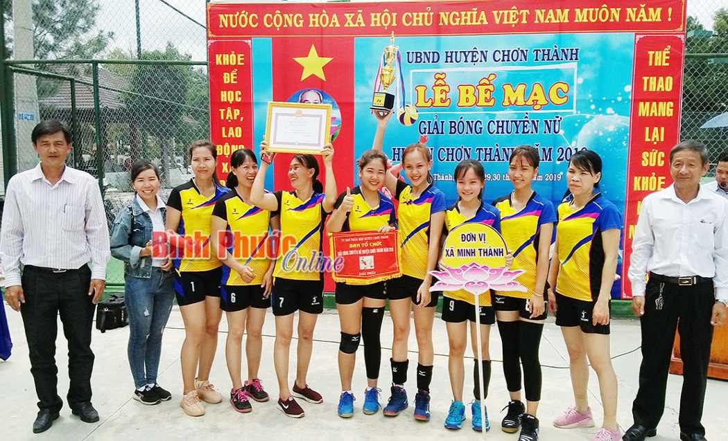 Giải bóng chuyền nữ chào mừng quốc khánh 2-9
