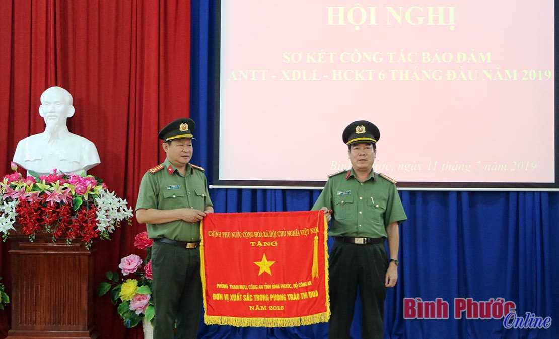 6 tháng, xử lý 280 vụ vi phạm về kinh tế và tham nhũng