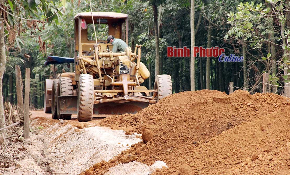 Đồng Phú vượt khó để phát triển kinh tế