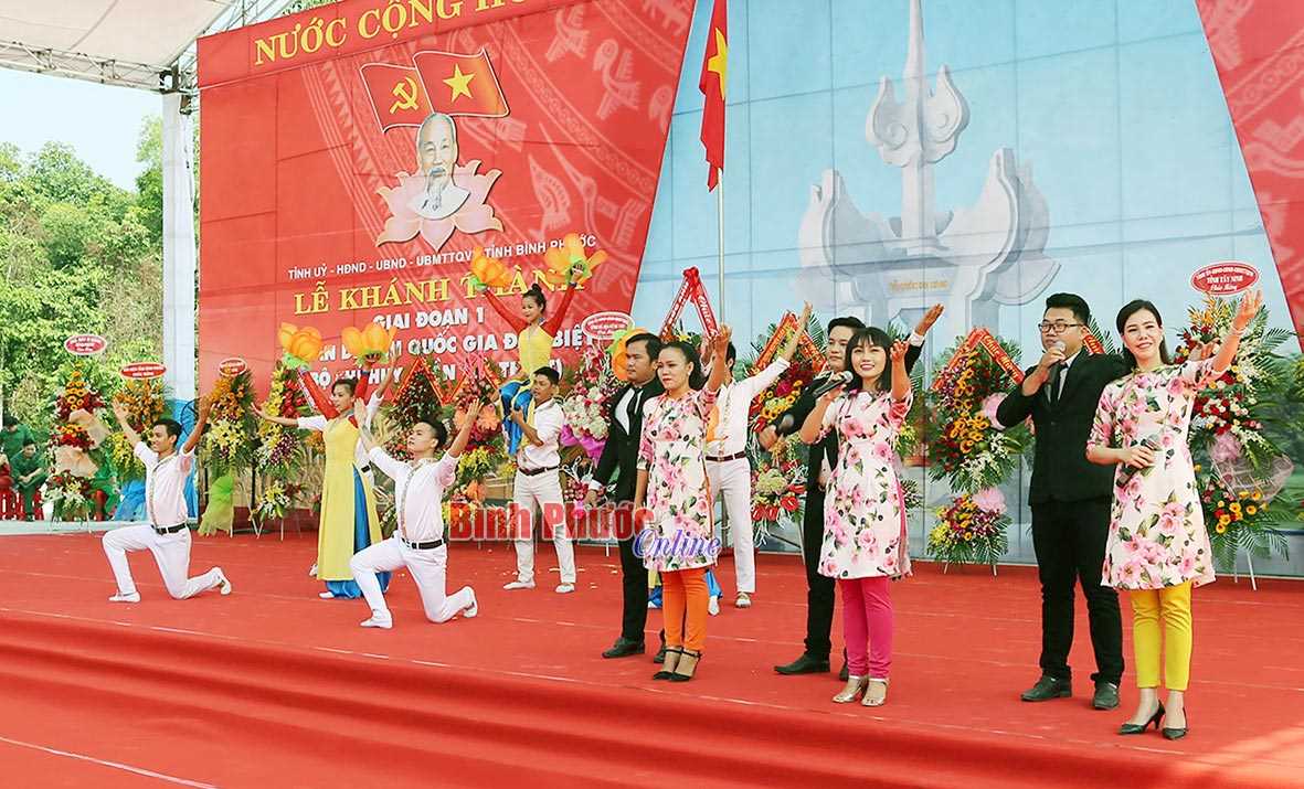 Phát triển các ngành công nghiệp văn hóa Việt Nam ở Bình Phước