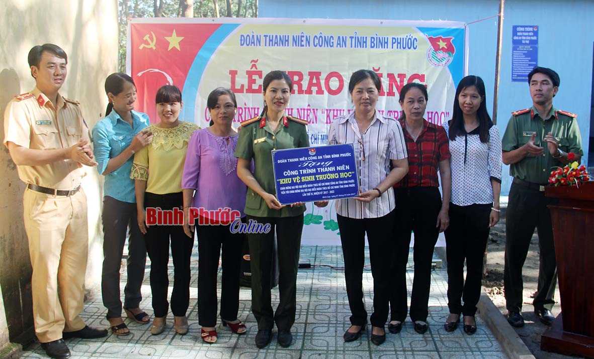 Tuổi trẻ Công an tỉnh “vì dân phục vụ”