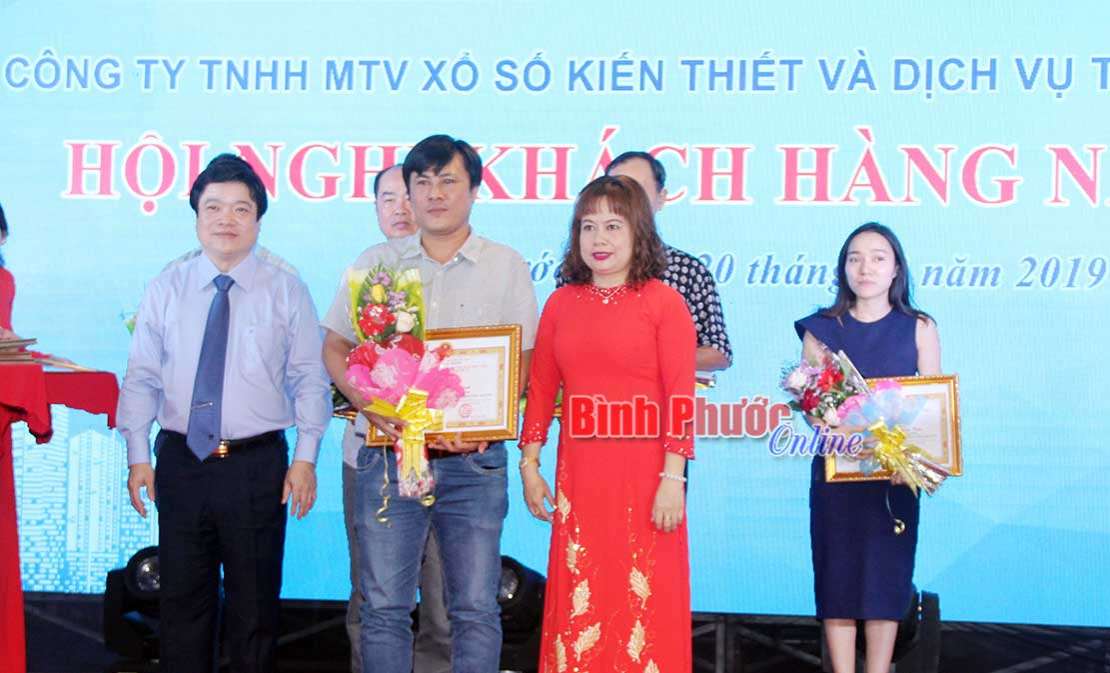 Xổ số kiến thiết Bình Phước nộp ngân sách nhà nước 670 tỷ đồng
