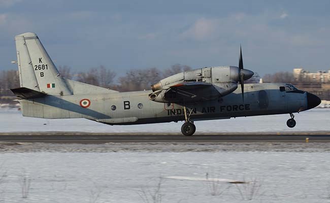 Máy bay AN-32 của Không quân Ấn Độ chở 29 người mất tích Máy bay AN-32 của Không quân Ấn Độ chở 29 người mất tích